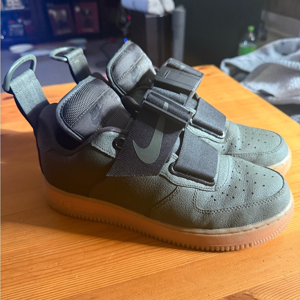 Nike Air Force 1 Low Utility Sequoia with gum sole